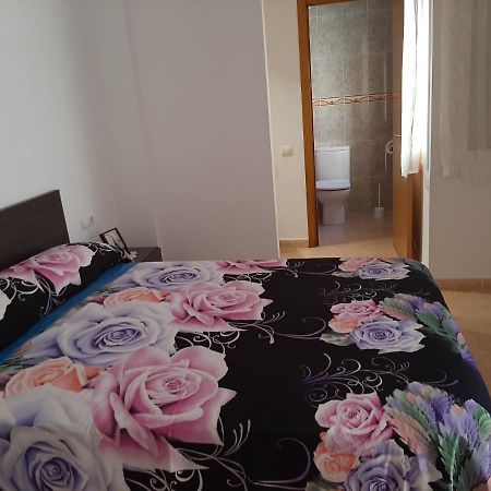 Atic Rendilla Apartment ซันต์การ์เลสเดลาราปีตา ภายนอก รูปภาพ